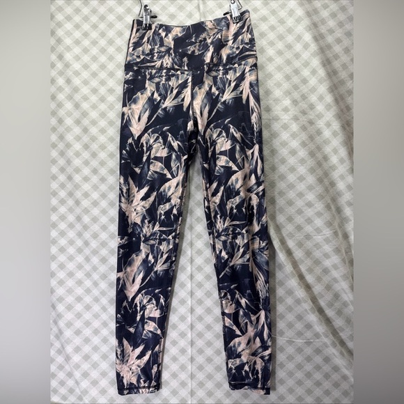 Kyodan Women's Size XS Athletic Leggings Multicolor - Picture 1 of 5